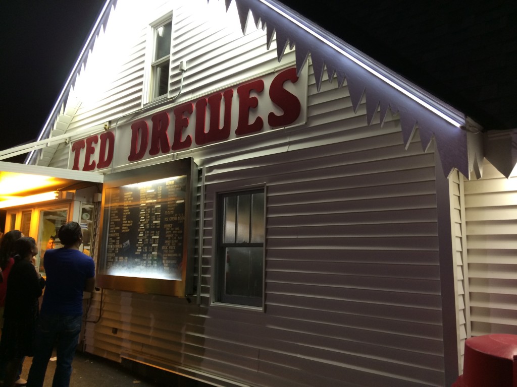 TED DREWES, 6726 Chippewa Street (between Prather Avenue and Ivanhoe Avenue), St. Louis, MO